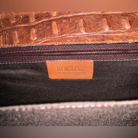 III Milenio leather 3 pocket Hand bag with strap - Picture 6 of 7